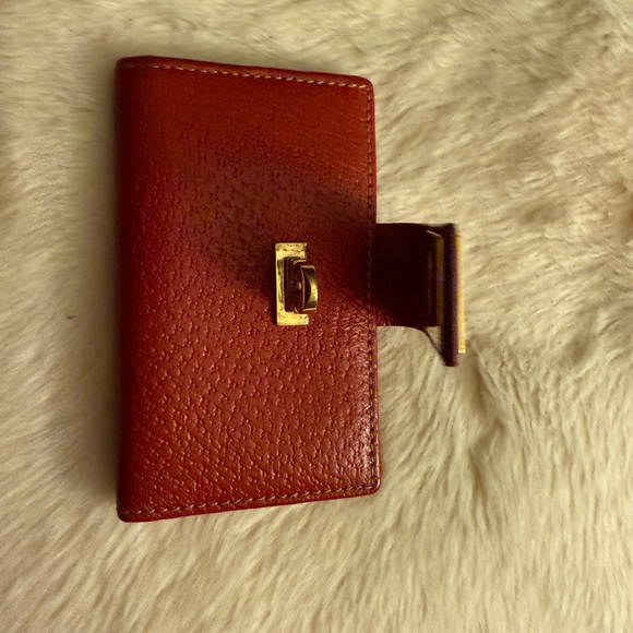 SALVATORE FERRAGAMO Leather Key Case with 2 key holder Red - Picture 6 of 7